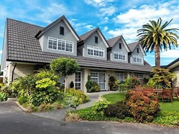 Asure Colonial Lodge Motel