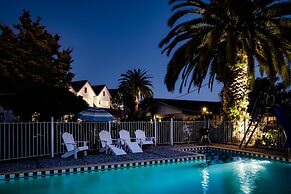 Asure Colonial Lodge Motel