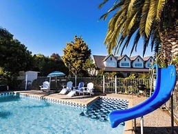 Asure Colonial Lodge Motel