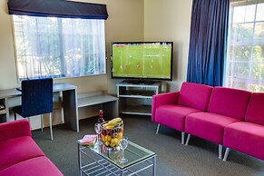 Asure Colonial Lodge Motel