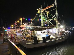 Reef Gateway Apartments