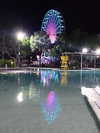 Reef Gateway Apartments