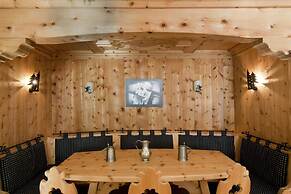 Hotel Meublè Sertorelli Reit