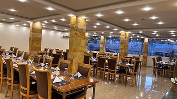 Sharah Mountains Hotel