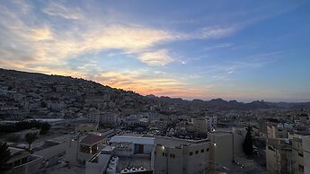 Sharah Mountains Hotel