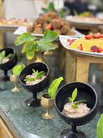 Sharah Mountains Hotel