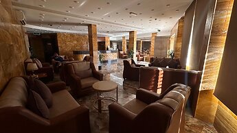 Sharah Mountains Hotel