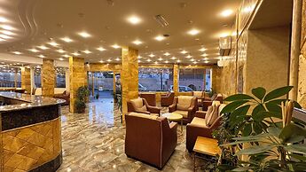 Sharah Mountains Hotel