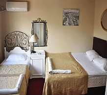 Family Istanbul Hotel