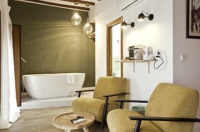 Cases Noves - Adults Only