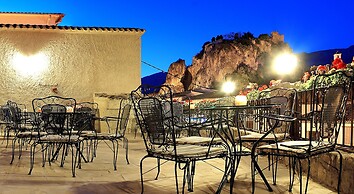 Cases Noves - Adults Only