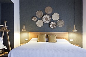 Cases Noves - Adults Only