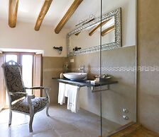 Cases Noves - Adults Only