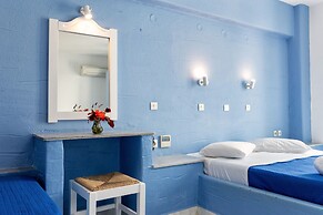 Stratos Studios & Apartments