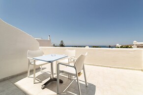 Stratos Studios & Apartments