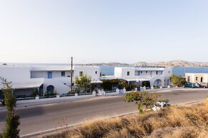 Stratos Studios & Apartments