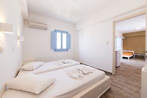 Stratos Studios & Apartments