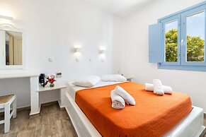 Stratos Studios & Apartments