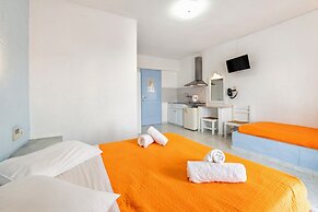 Stratos Studios & Apartments