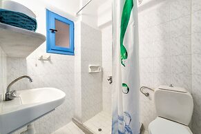 Stratos Studios & Apartments