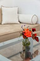 Stratos Studios & Apartments