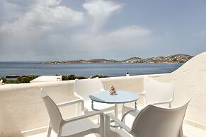 Stratos Studios & Apartments