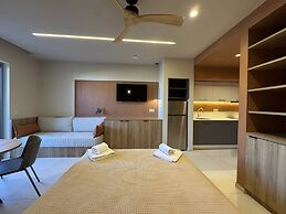 Philoxenia Apartments