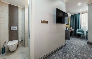 Tilia Hotel
