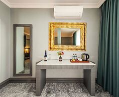 Tilia Hotel
