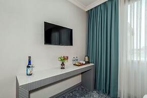Tilia Hotel