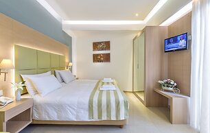 Leonidas Hotel & Apartments