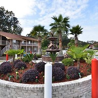 Savannah Inn and Suites
