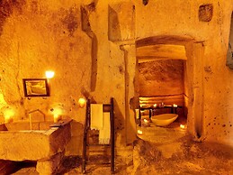 Sextantio Le Grotte Della Civita