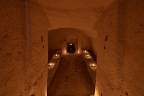 Sextantio Le Grotte Della Civita