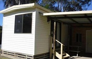 Gateway Lifestyle Lorikeet