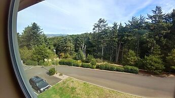 Palace Inn Suites Lincoln City