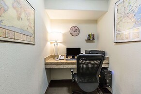 Sleep Inn & Suites Bush Intercontinental - IAH East