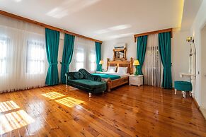 Elixir Boutique Hotel