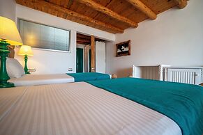 Elixir Boutique Hotel