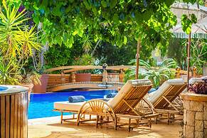 Elixir Boutique Hotel