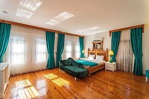 Elixir Boutique Hotel