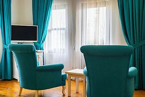 Elixir Boutique Hotel