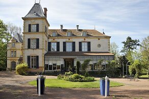 Chateau De Champlong