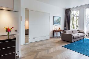 Amstel Corner Hotel