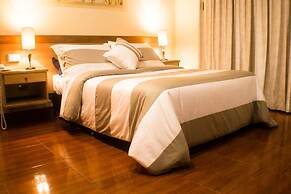 Charlies Place Hotel & Spa