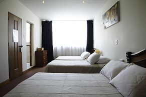 Charlies Place Hotel & Spa