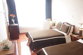 Charlies Place Hotel & Spa