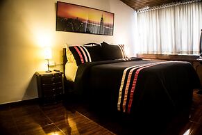 Charlies Place Hotel & Spa