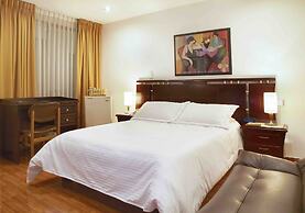 Charlies Place Hotel & Spa