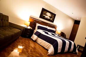 Charlies Place Hotel & Spa